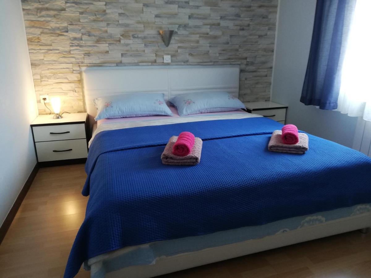 פורץ Apartments Katja מראה חיצוני תמונה