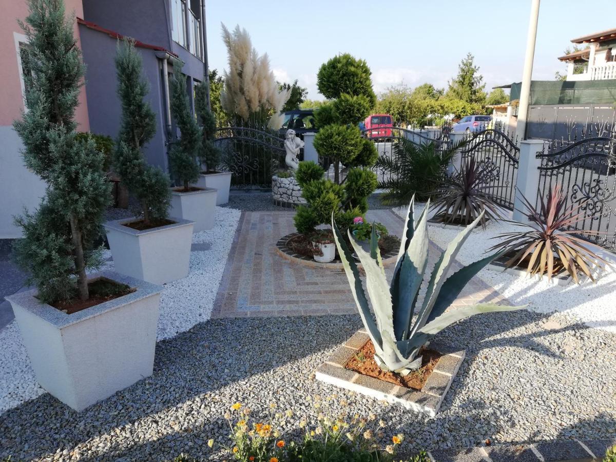 פורץ Apartments Katja מראה חיצוני תמונה