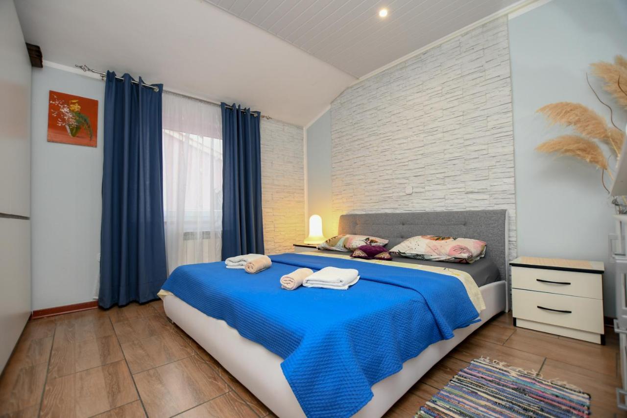 פורץ Apartments Katja מראה חיצוני תמונה