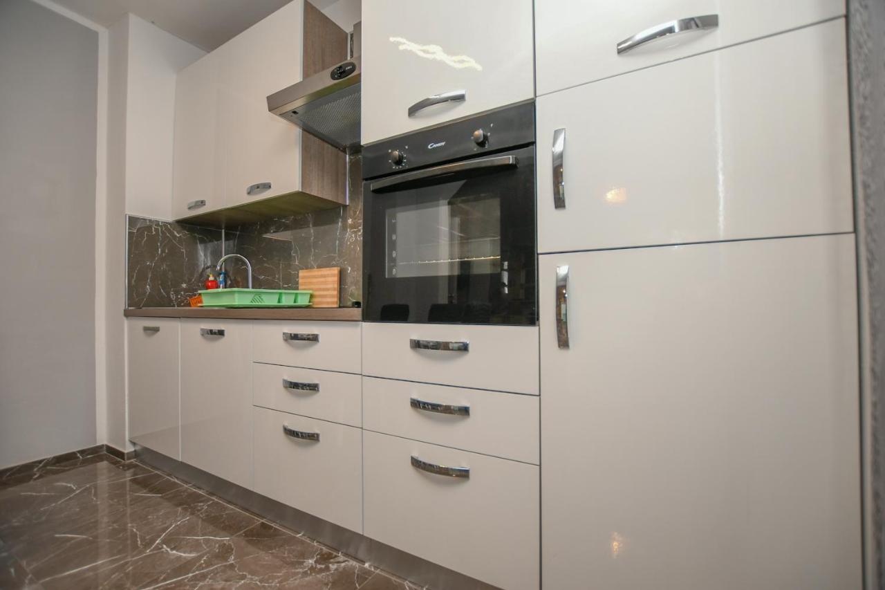 פורץ Apartments Katja מראה חיצוני תמונה