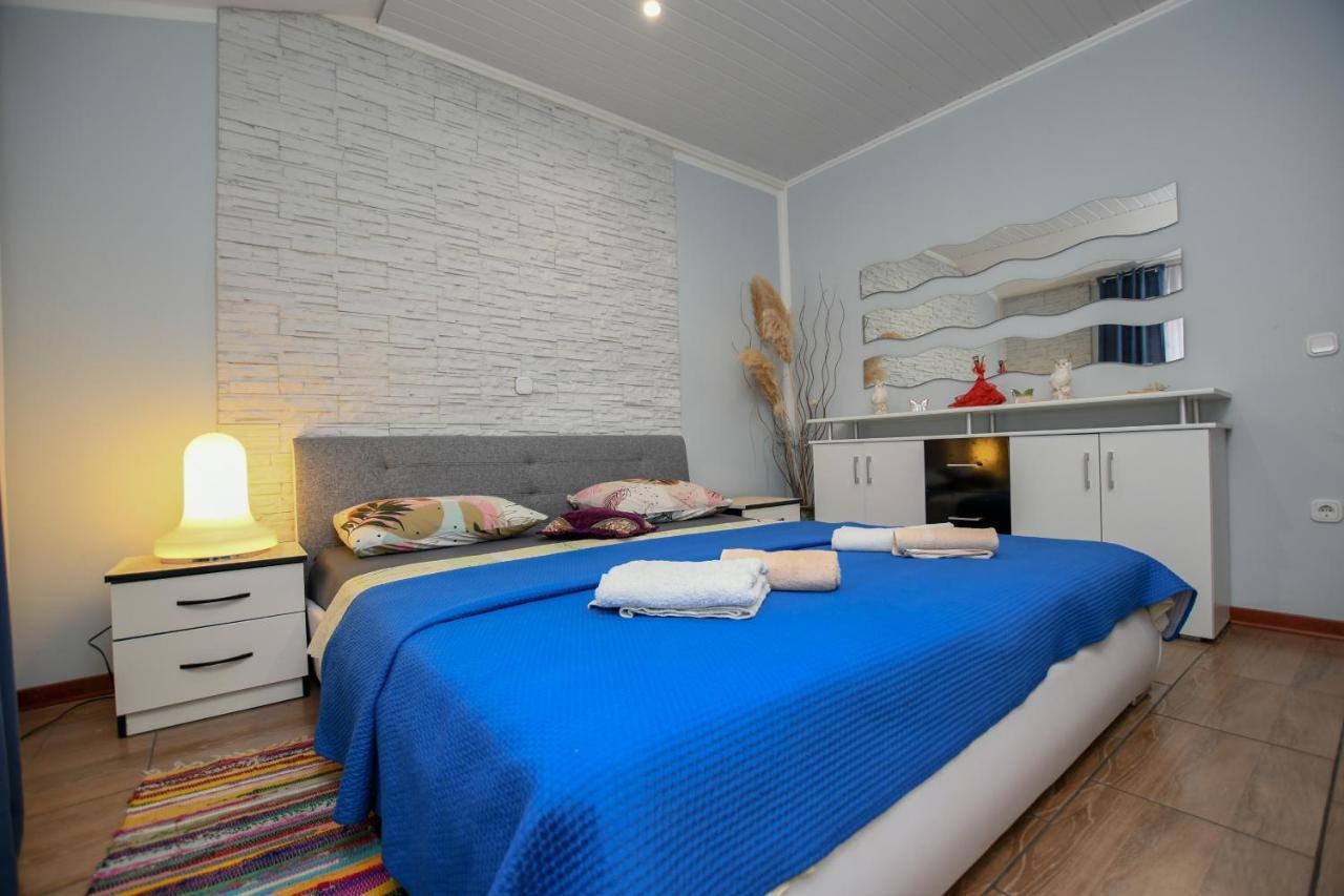 פורץ Apartments Katja מראה חיצוני תמונה