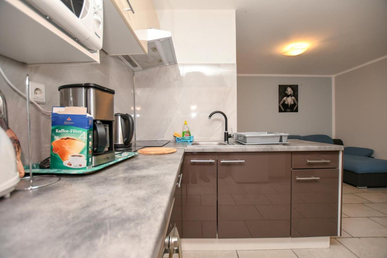 פורץ Apartments Katja מראה חיצוני תמונה
