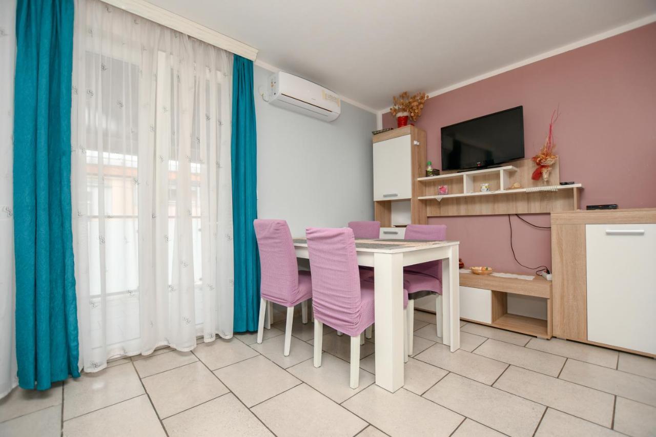 פורץ Apartments Katja מראה חיצוני תמונה