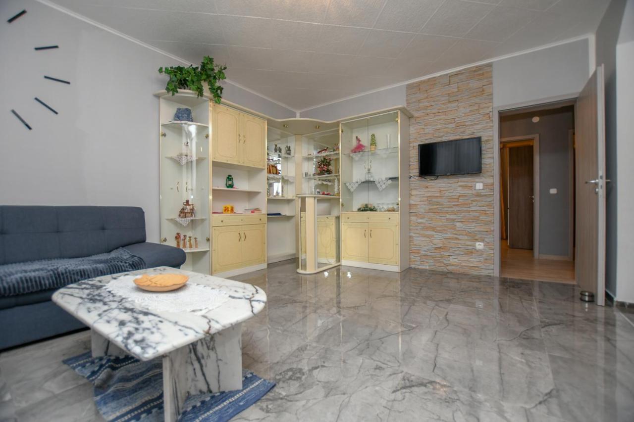 פורץ Apartments Katja מראה חיצוני תמונה