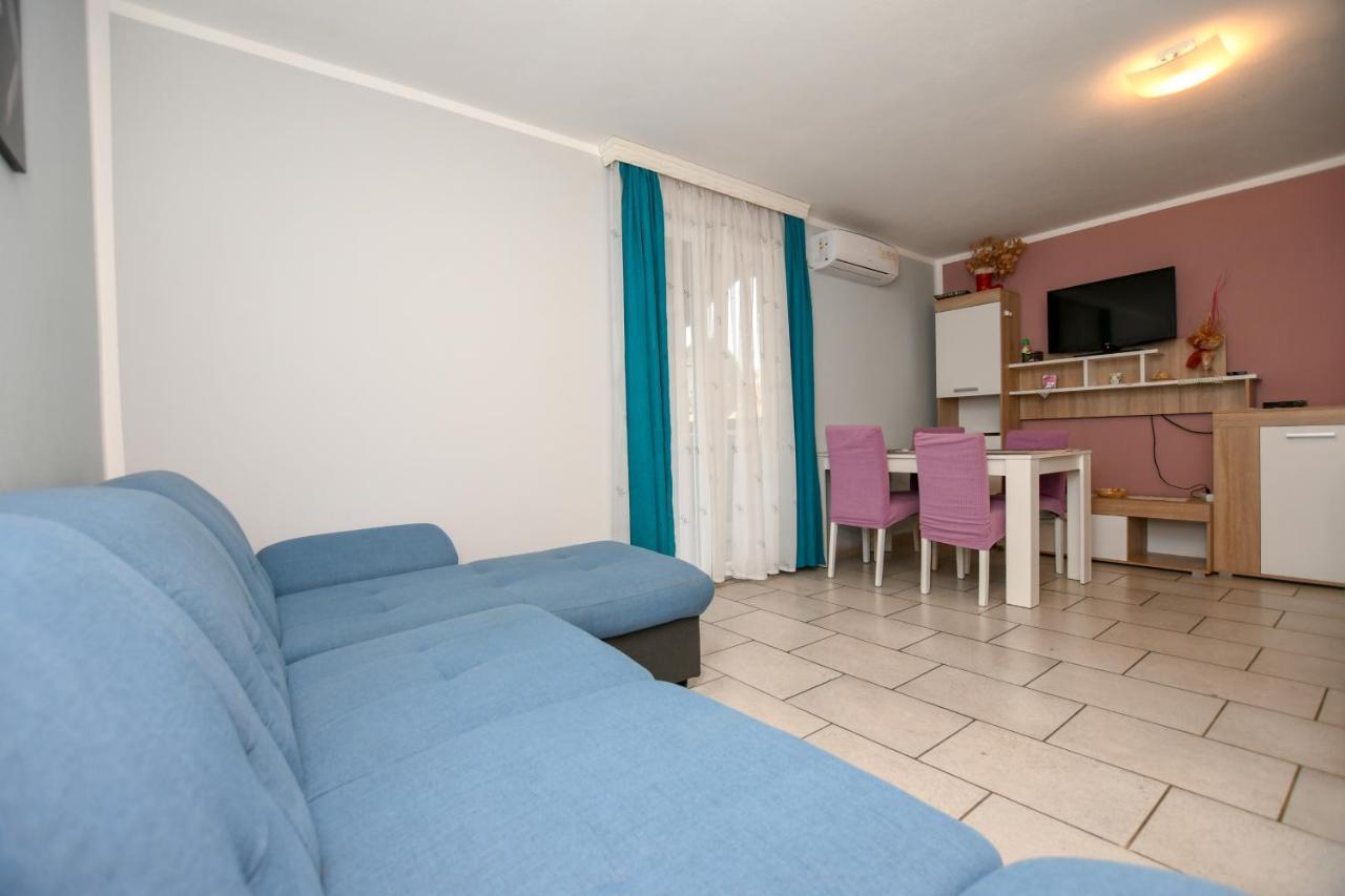 פורץ Apartments Katja מראה חיצוני תמונה